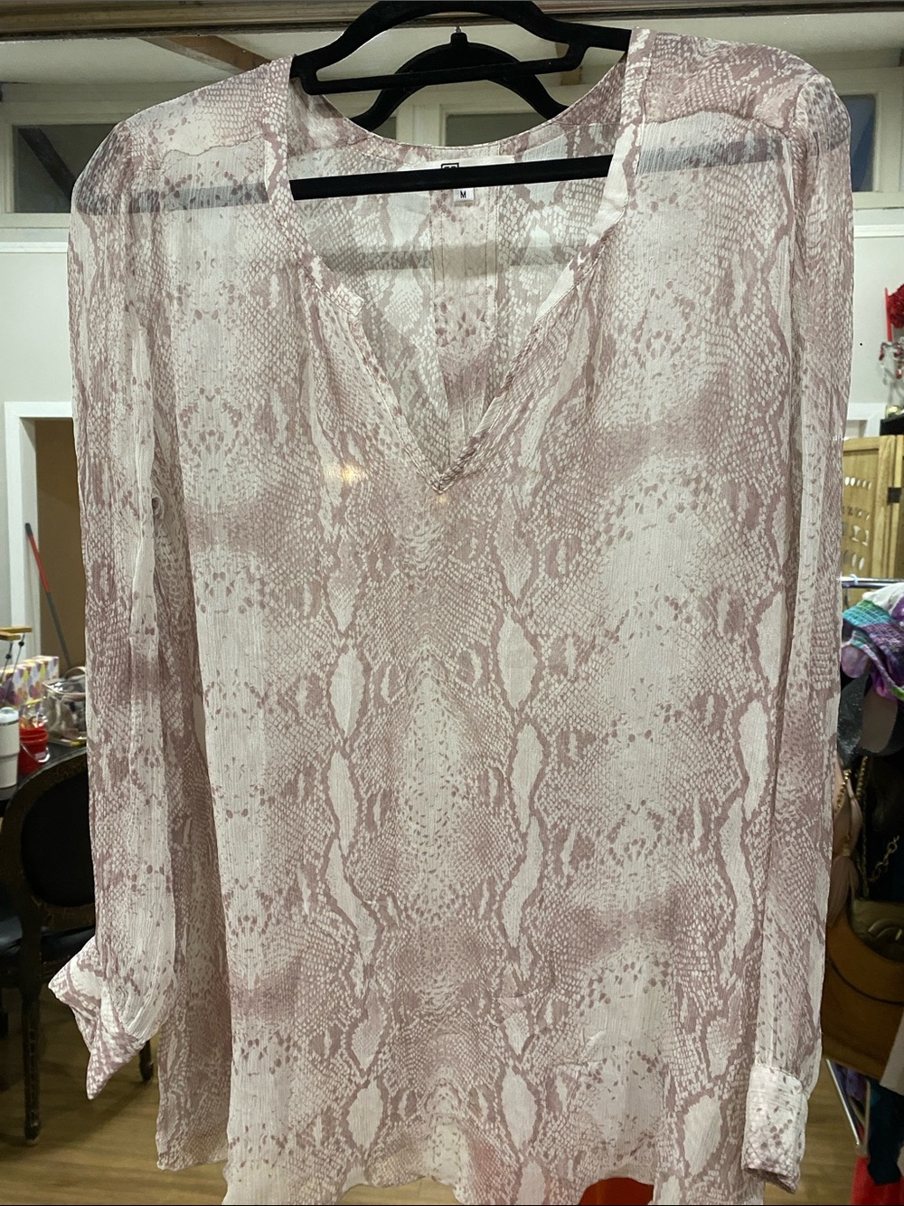 My Tribe Mauve Snake-Print V-Neck Blouse
